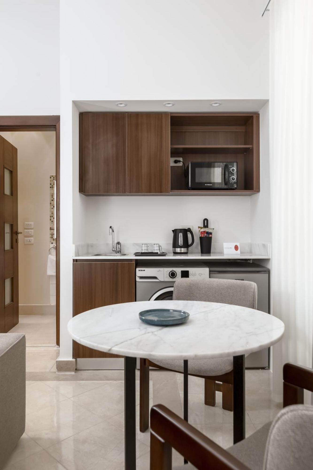 Livingville The Two-Fifty Кайро Екстериор снимка